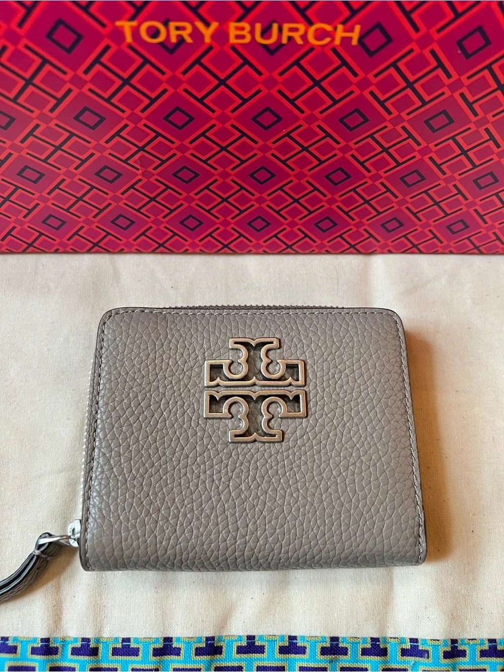Tory Burch French Gray Leather Britten Combo Crossbody Bag & Bifold Wallet Set